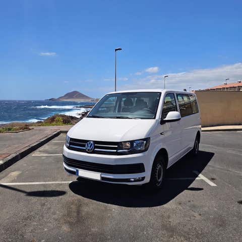 Volkswagen T6 Multivan 9 plazas